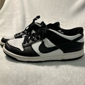 NIKE PANDA DUNKS!